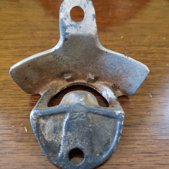 Vintage Coca-Cola Bottle Opener - Picture 3 of 7